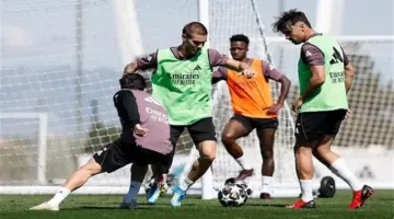 منهم مبابي وفينيسيوس.. 6 لاعبين مهددون بالغياب عن مواجهة ريال مدريد وبايرن ميونخ